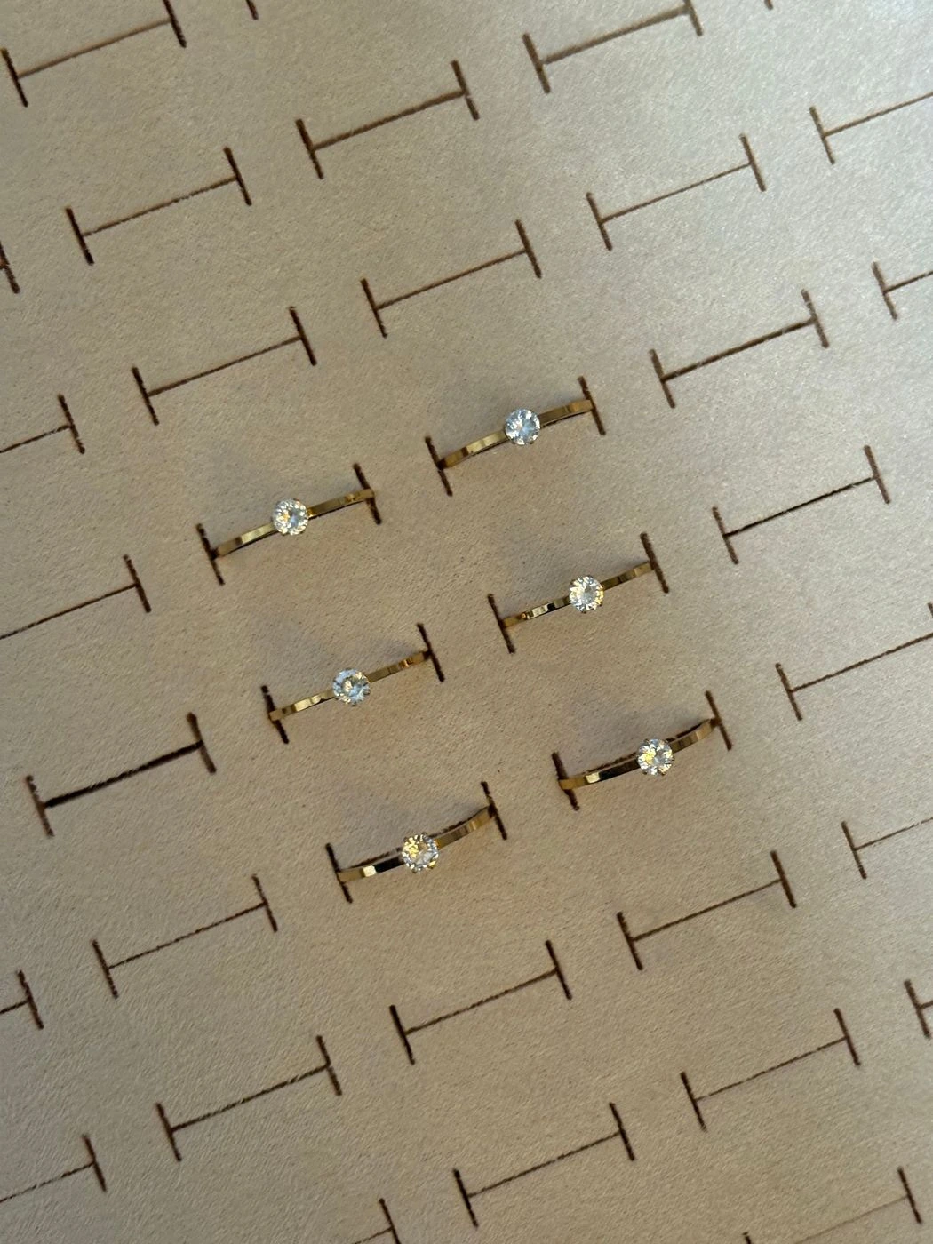 Minimal promise ring
