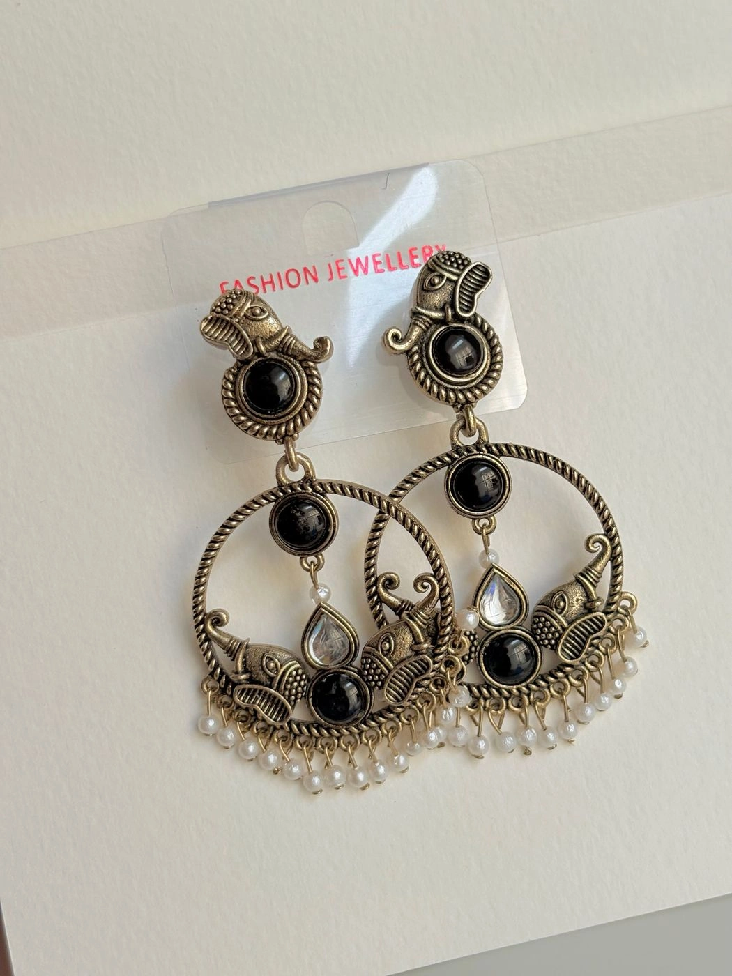 Elephant circular earrings 2