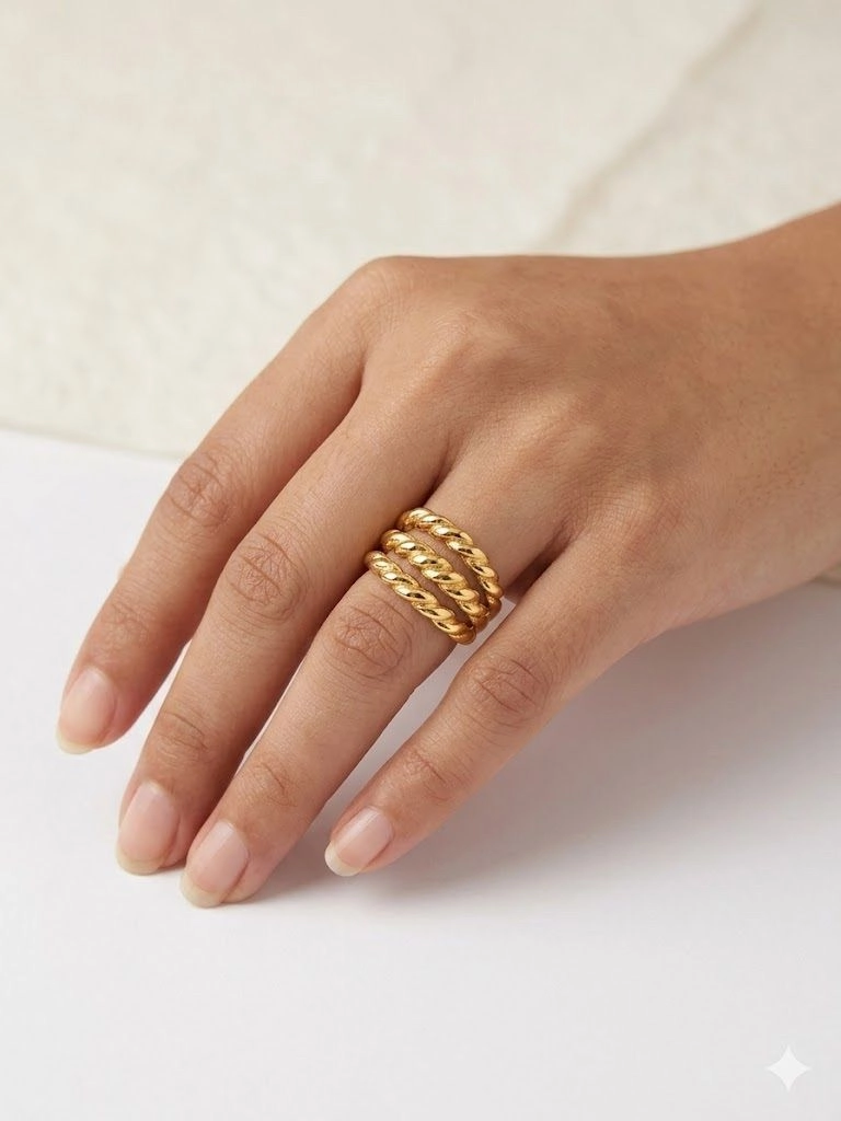 Chunky triple rope ring 1
