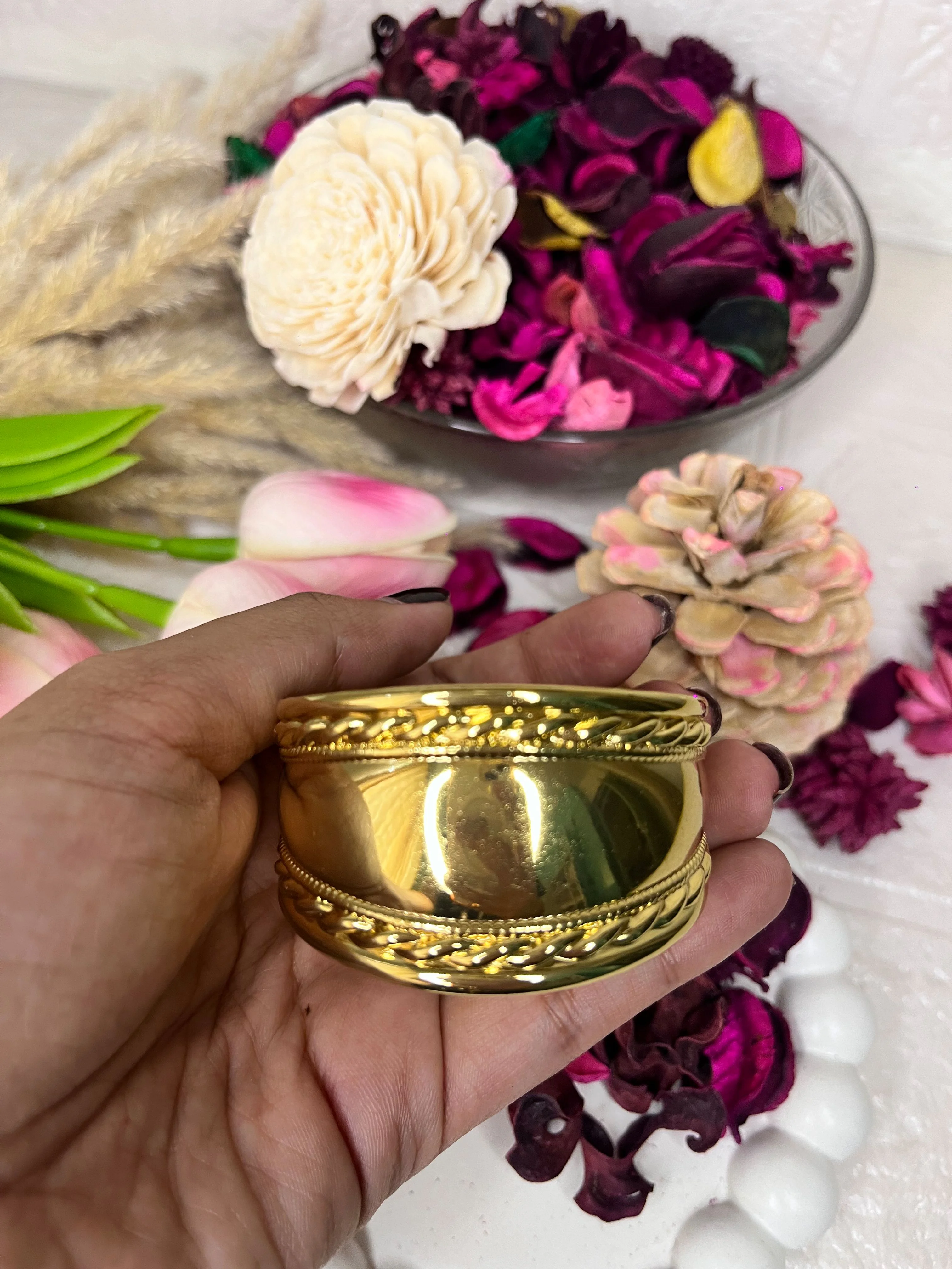 316L Stainless Steel (Premium Anti-Tarnish) Hand Cuff