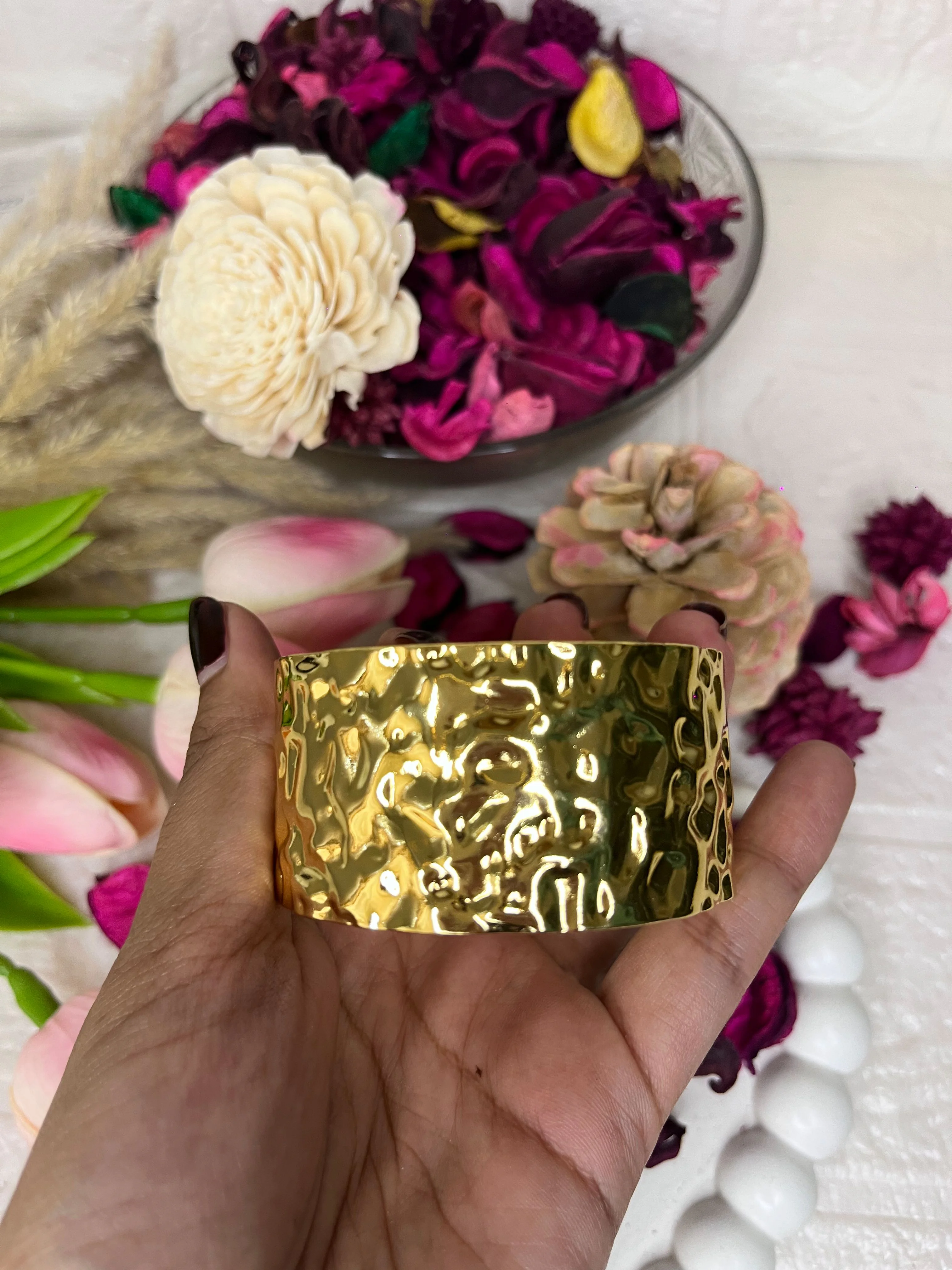 316L Stainless Steel (Premium Anti-Tarnish) Hand Cuff