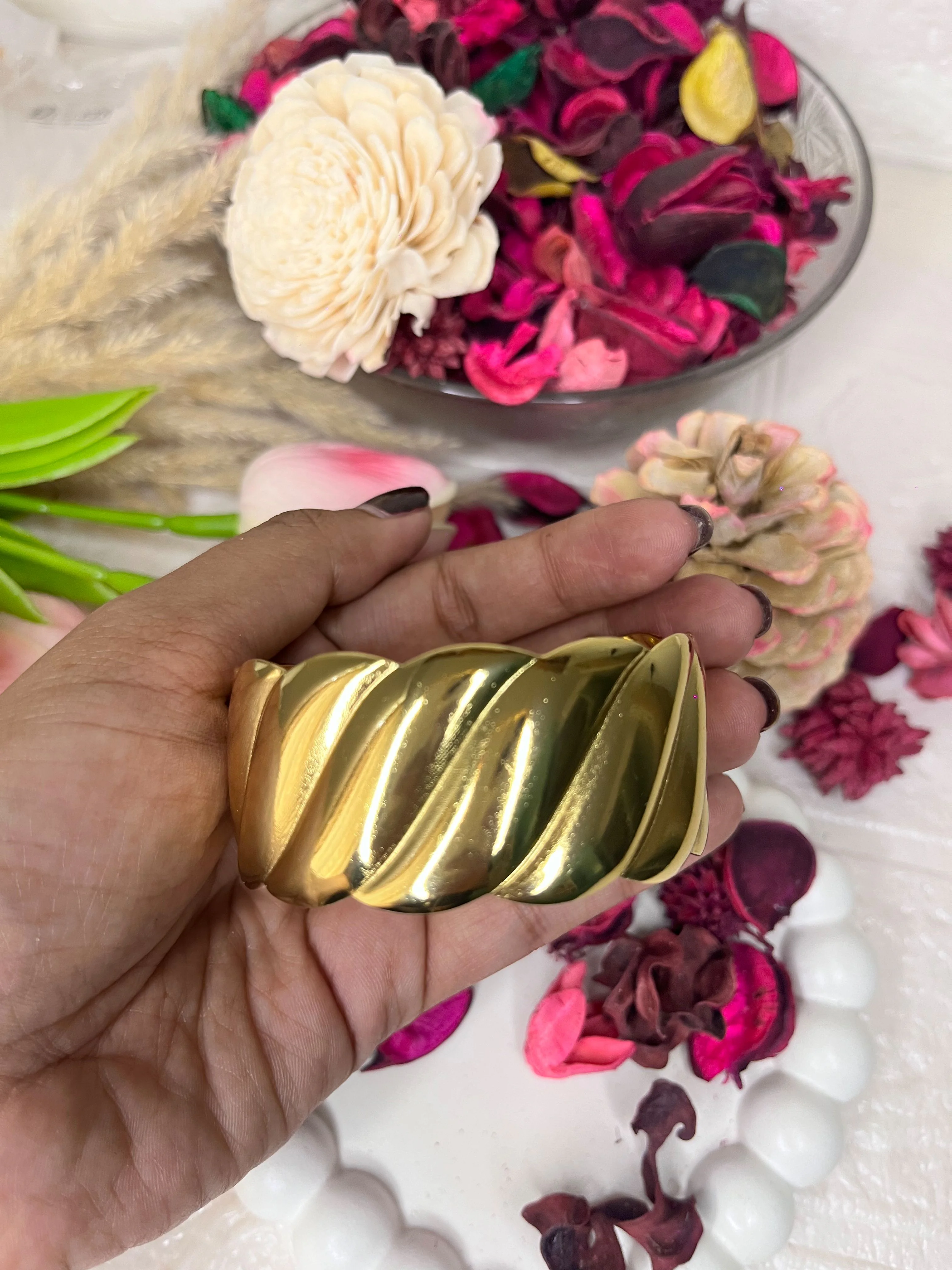 316L Stainless Steel (Premium Anti-Tarnish) Hand Cuff