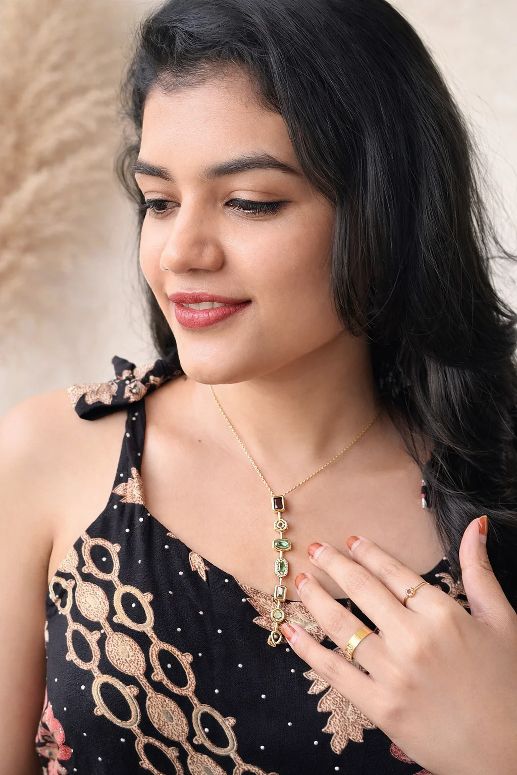 316L Anti Tarnish Vertical drop pendant necklace