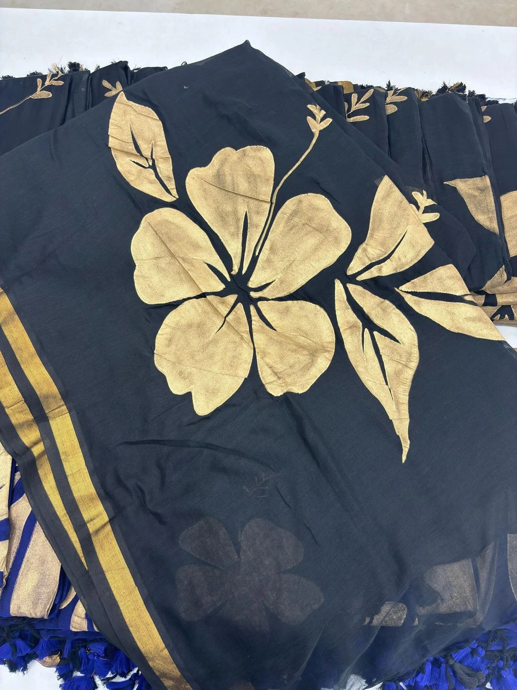 Gold Printed 120s Count Mul Cotton Saree Black 2