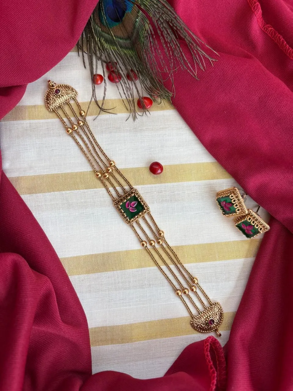 Kaveri Choker