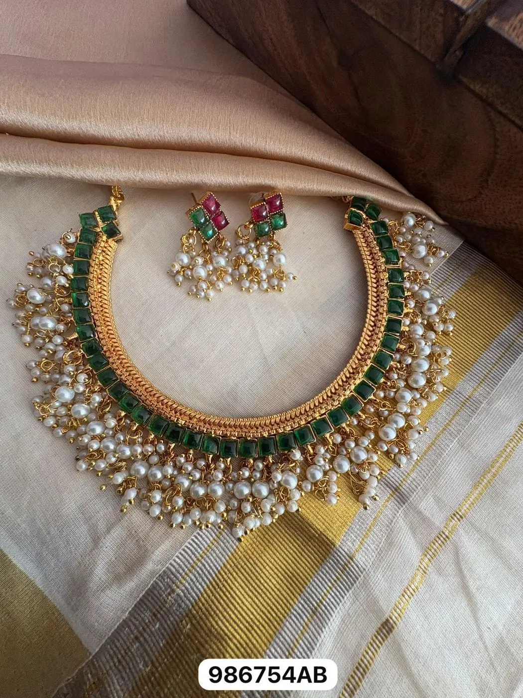 Pearl Heavy Necklace 3