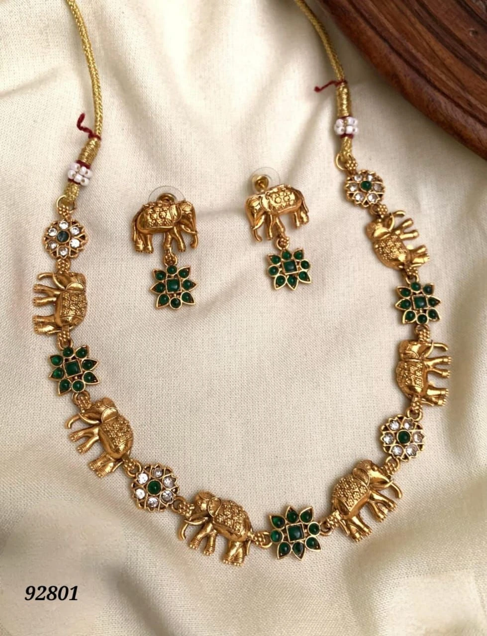 Elephant Choker 2