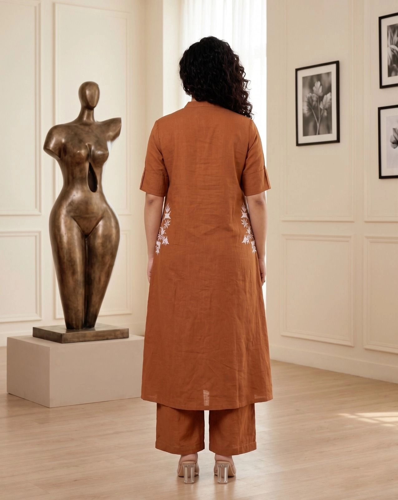 The Minimalist Side-Embroidery Kurta Co-Ord Set
