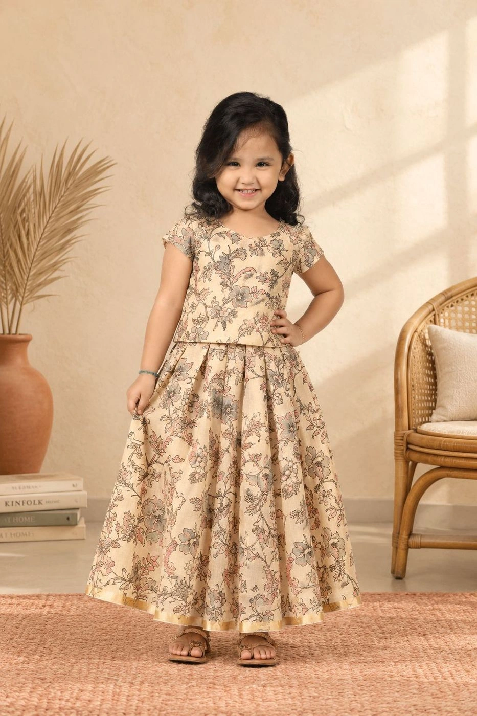 Vintage Vine Floral Organza Set