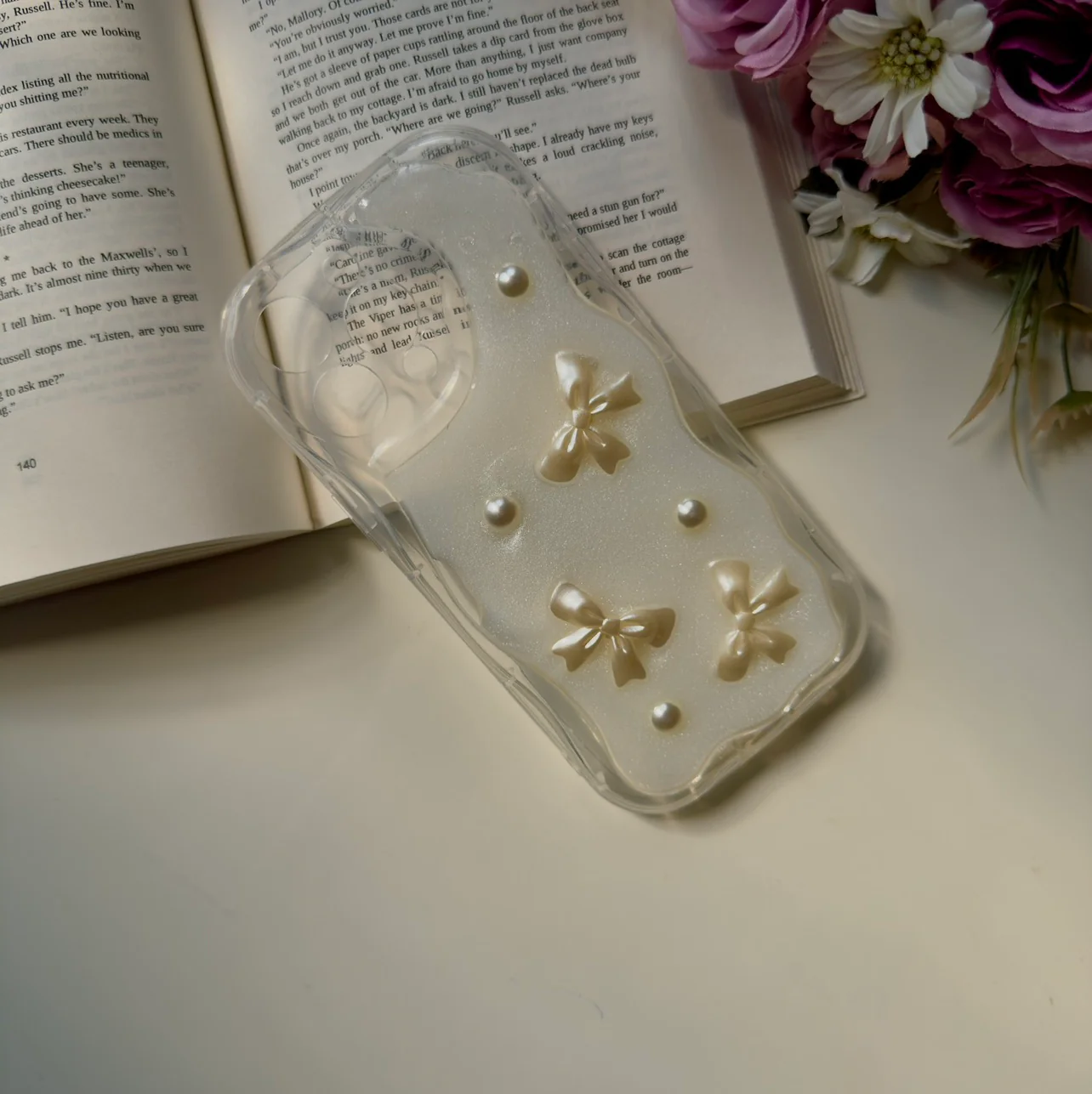 Pearl Bow Glitter Shockproof case🌊🤍 2