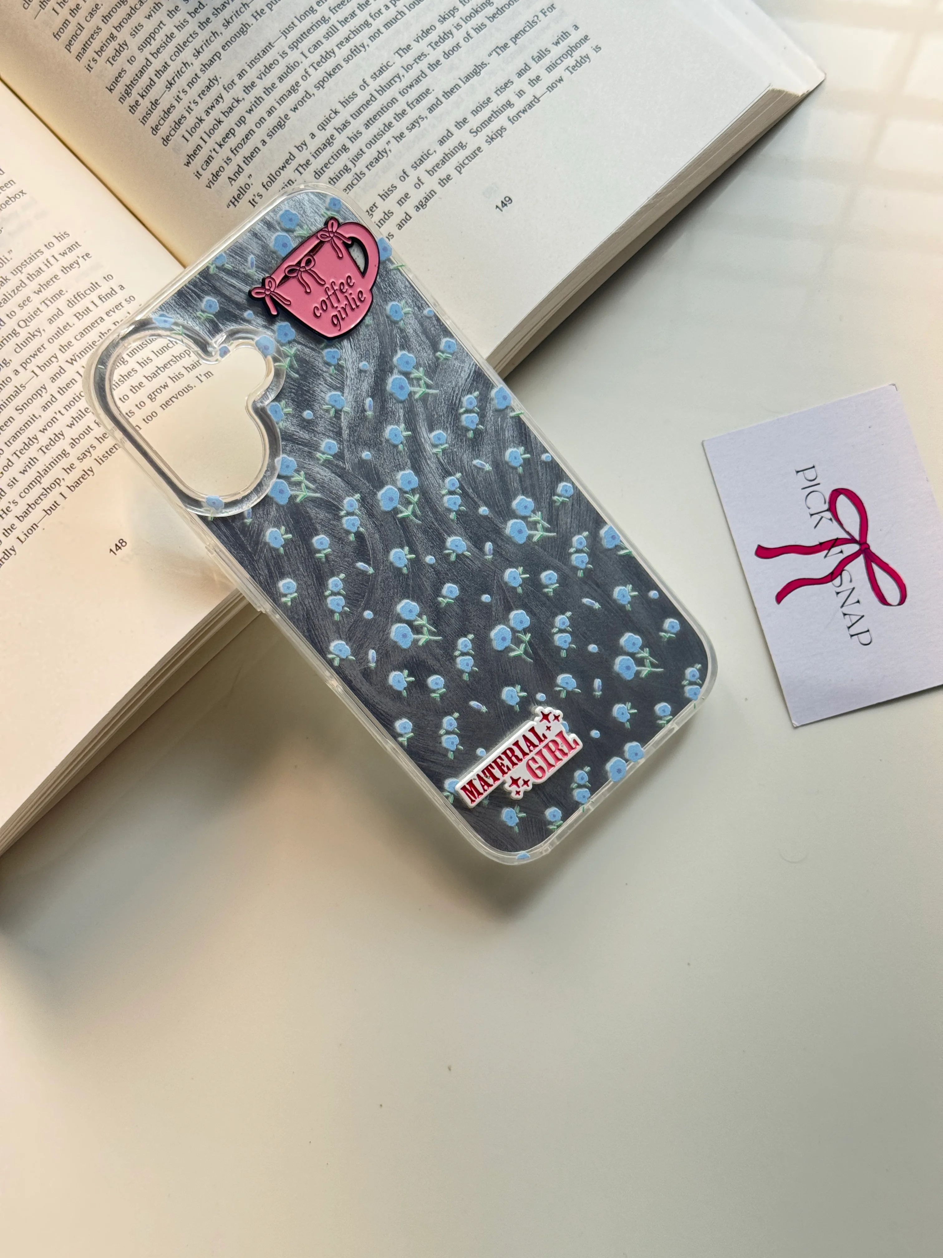 Aesthetic blu mini rose🌊🦋 2