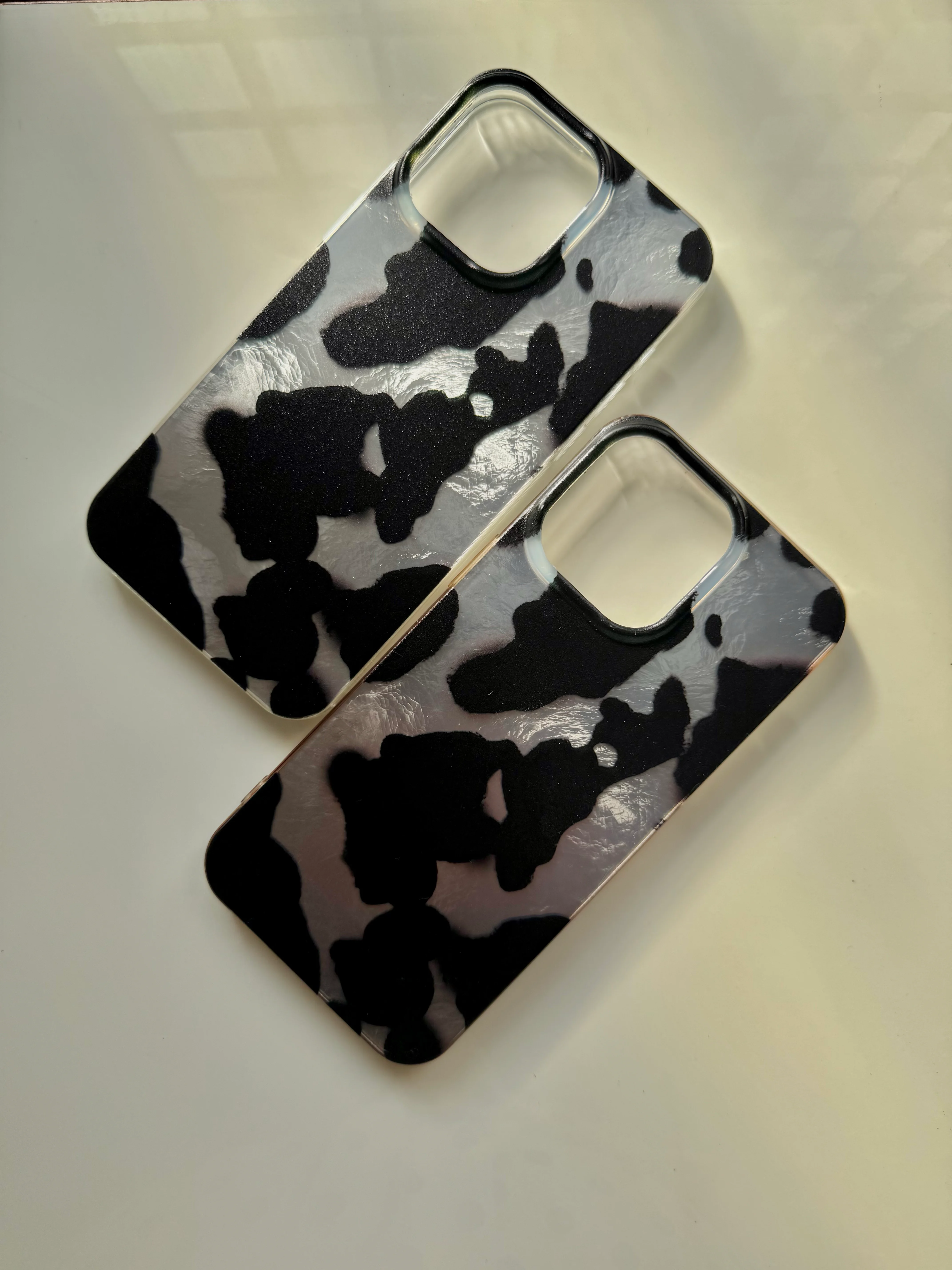 Urban luxe comouflage case🖤🤍