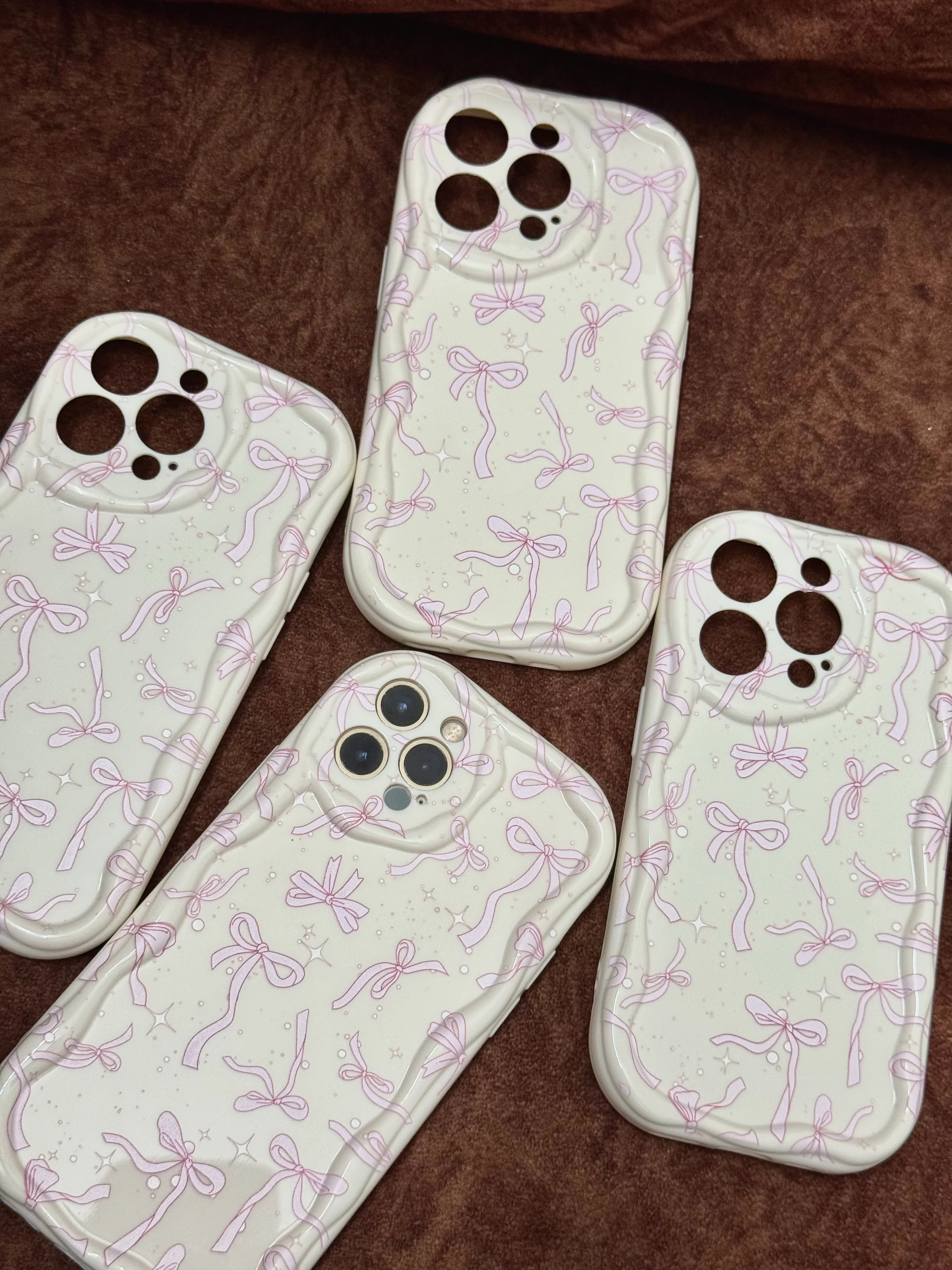 Butter cream bow case 4