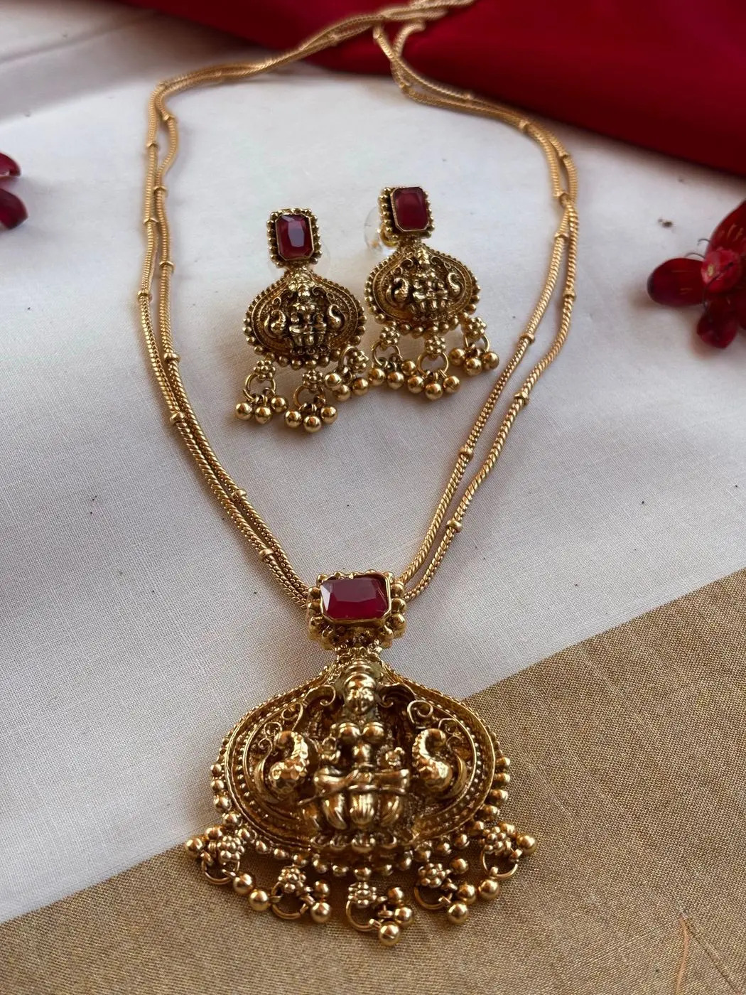 Bagyalakshmi Short Haaram