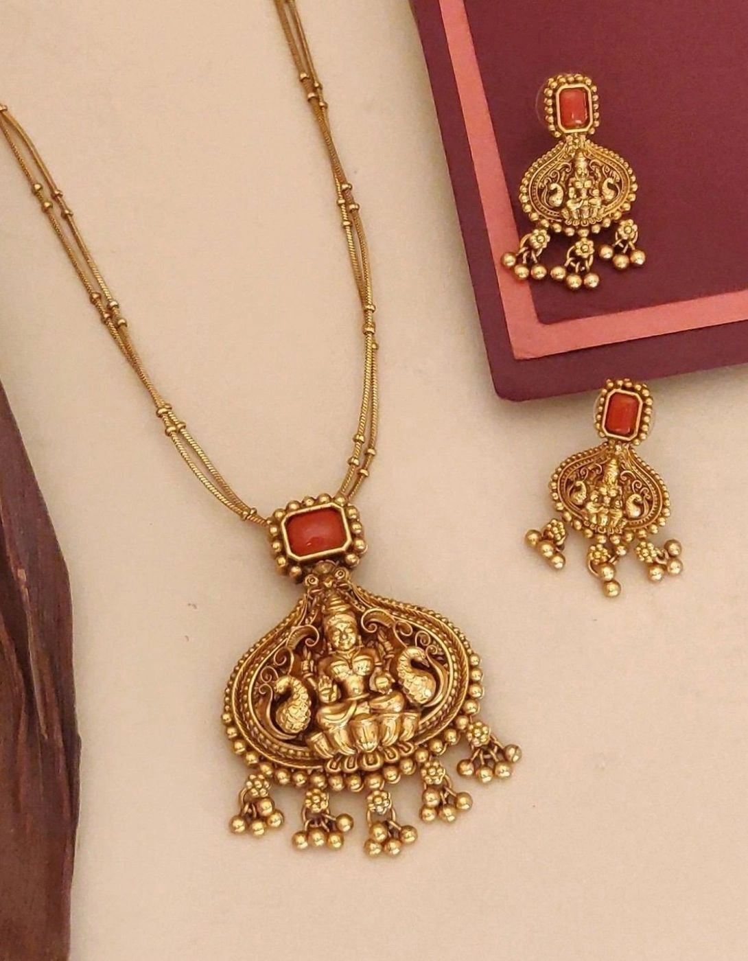 Bagyalakshmi Short Haaram