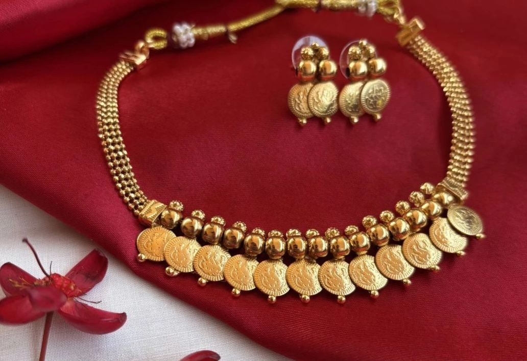 You Don’t Just Wear Jewellery.
You Become Her.