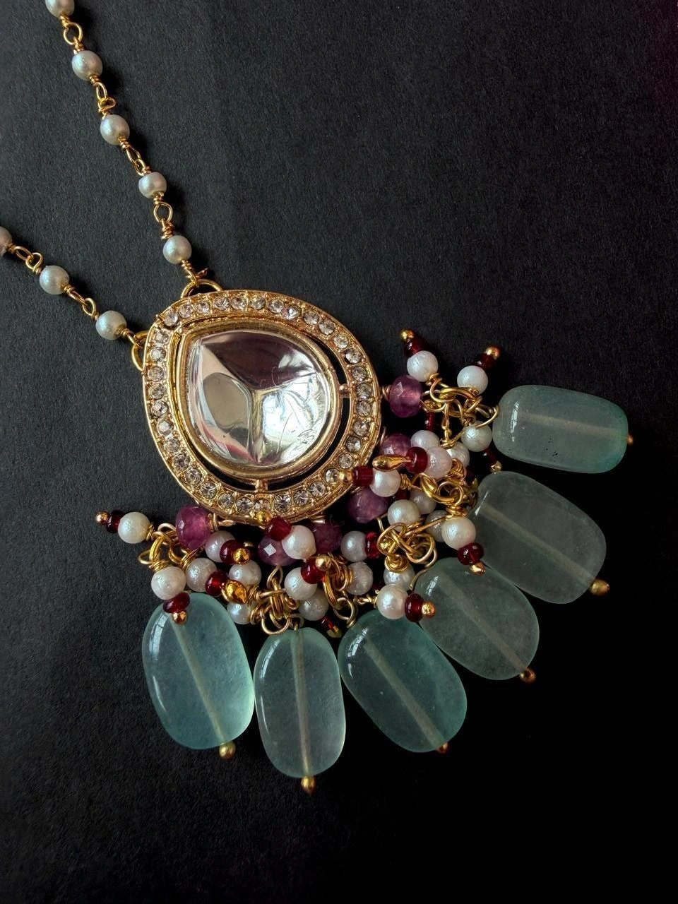Premium Kundan Stone  withPearl Chain 2