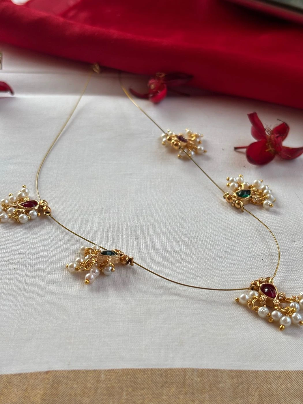 Manju Invisible Necklace 3