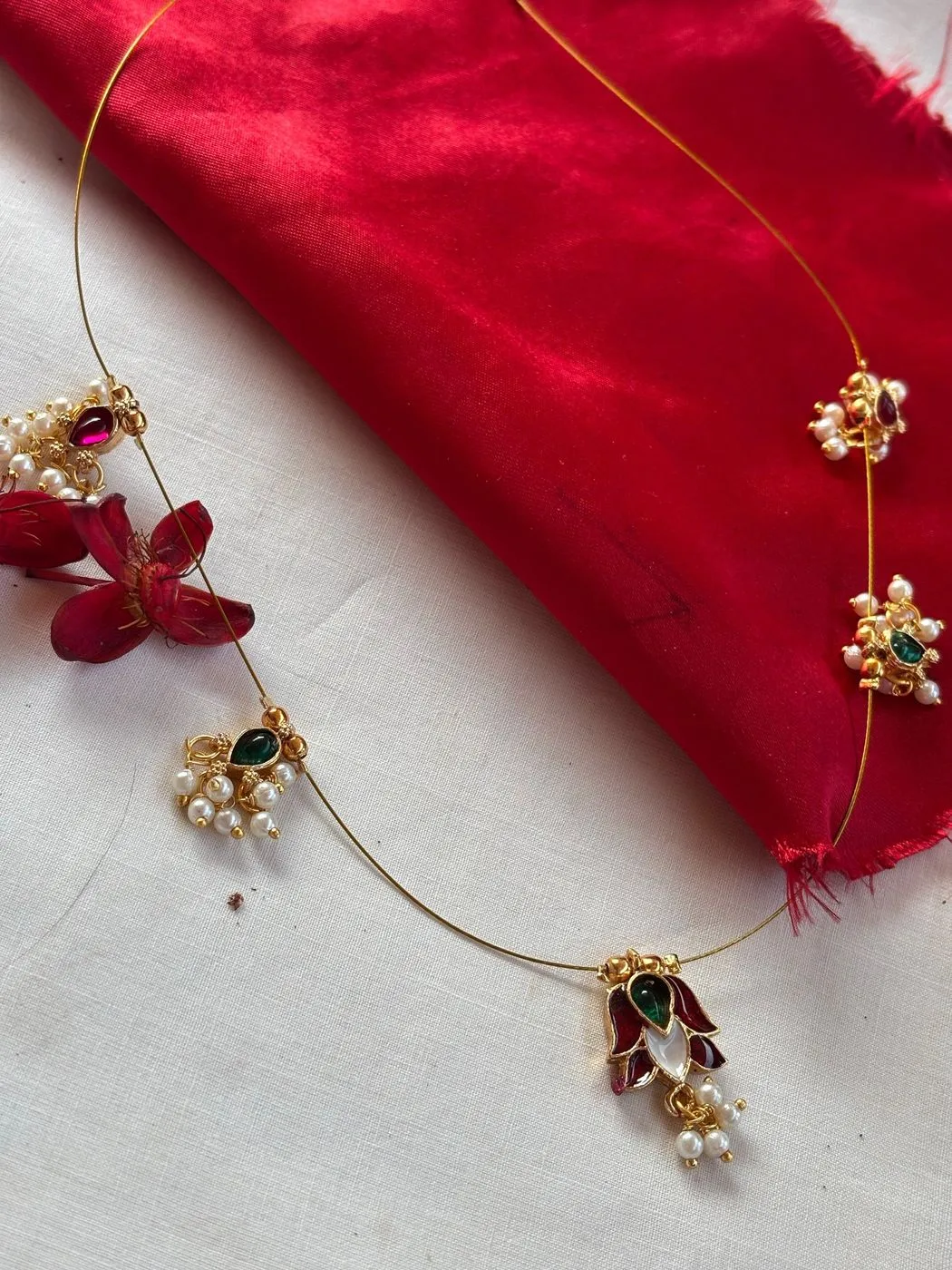 Invisible Chain with Kundan Pendant 1