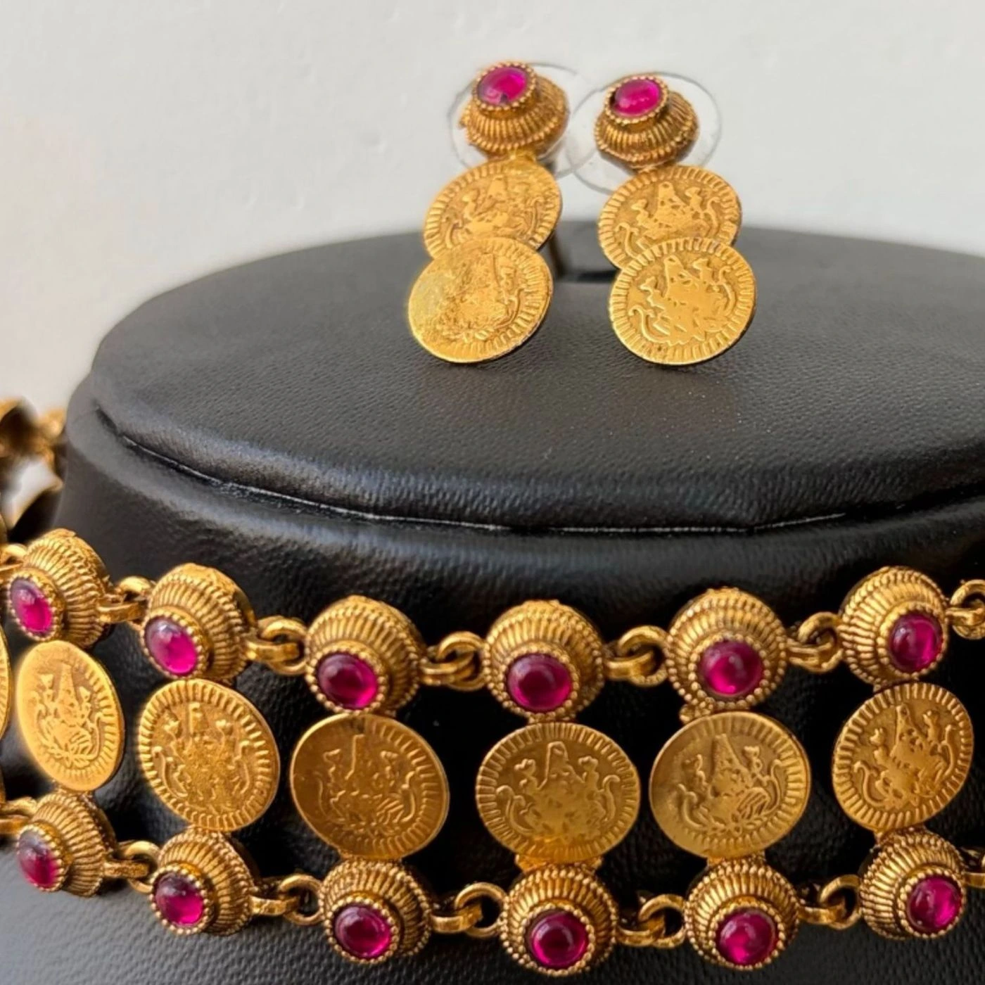 Kumkuma Ruby Coin Chocker 2