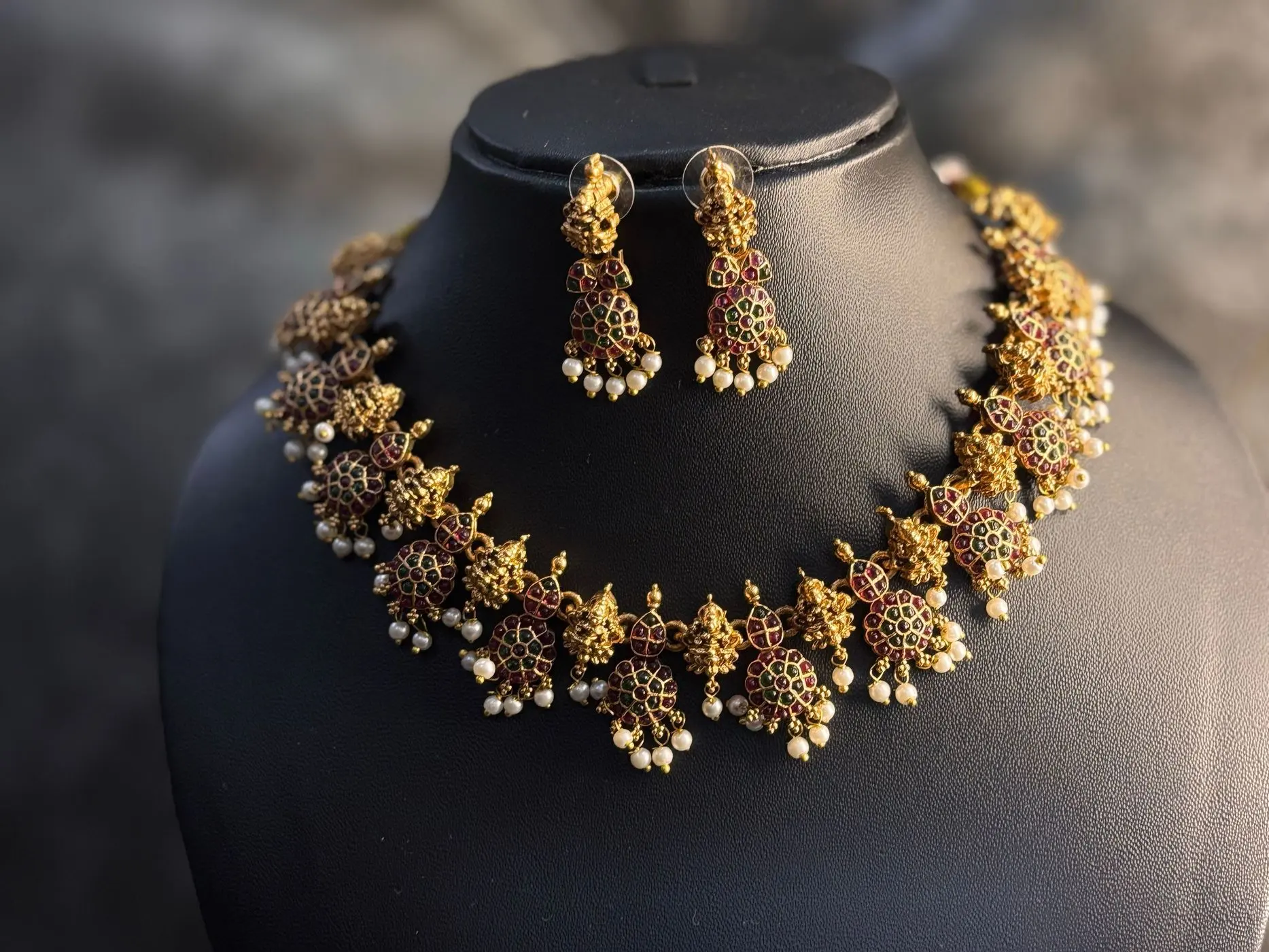 Subadra Multistone Devi Necklace 4