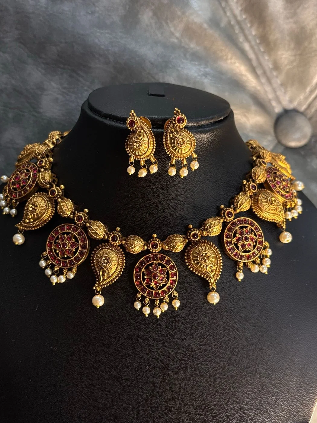 Kadambari Antique Necklace 1