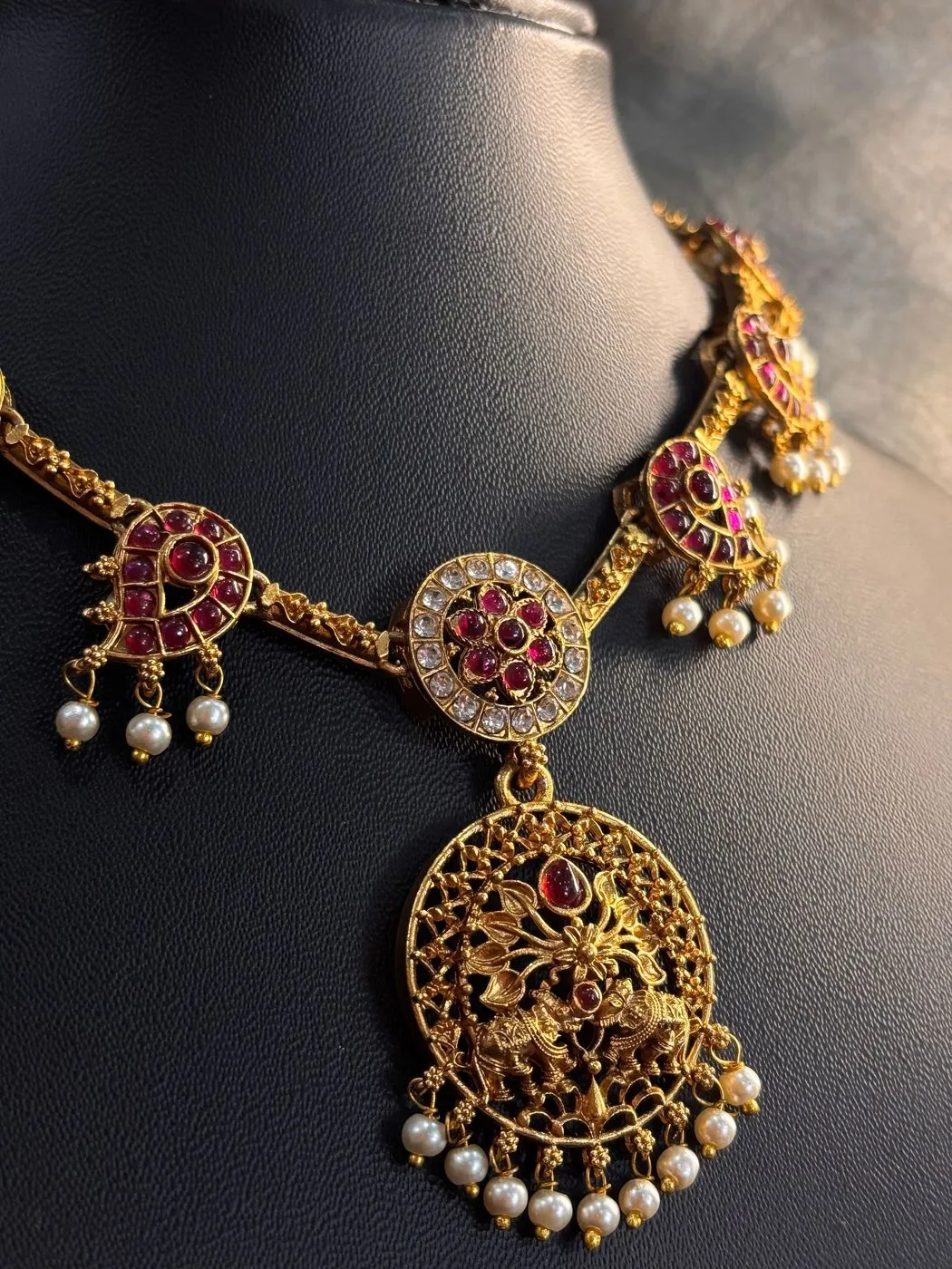 Anagha Royal Necklace 1