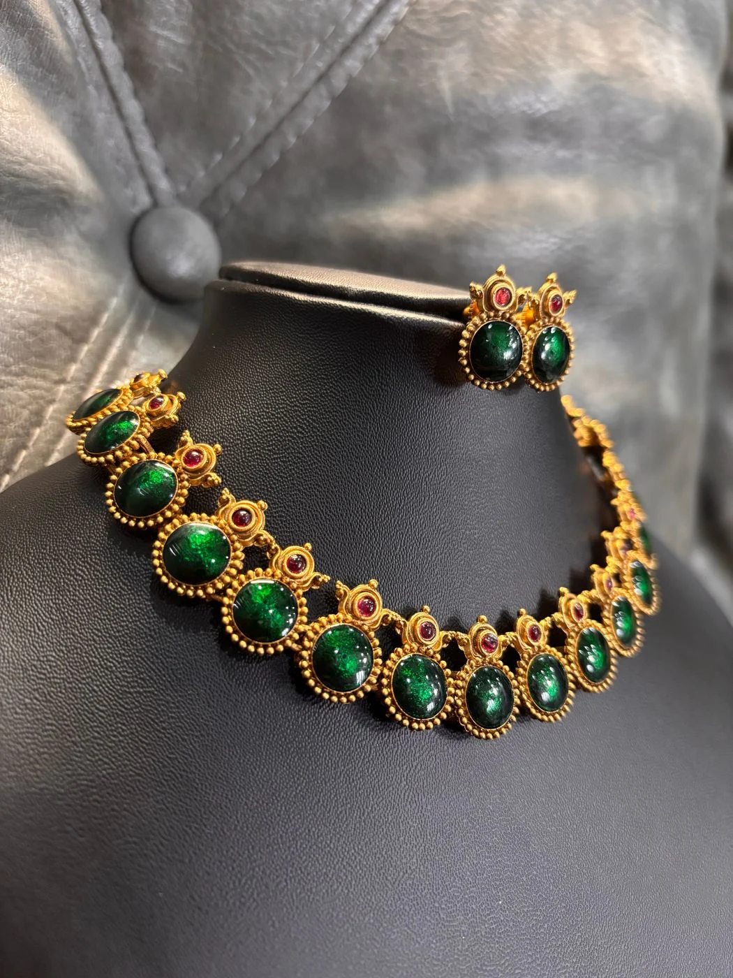 Marathaka Manjari Necklace 3