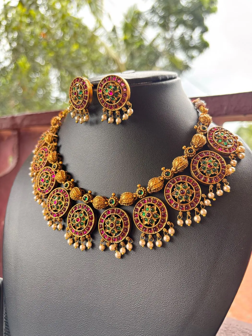 Mrinalini Royal Necklace 2