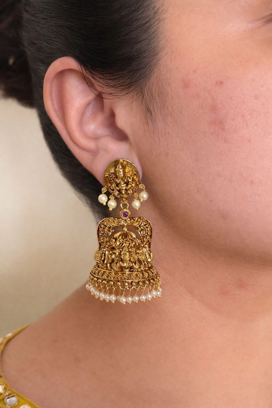 Saugandhika Majestic Jhumka