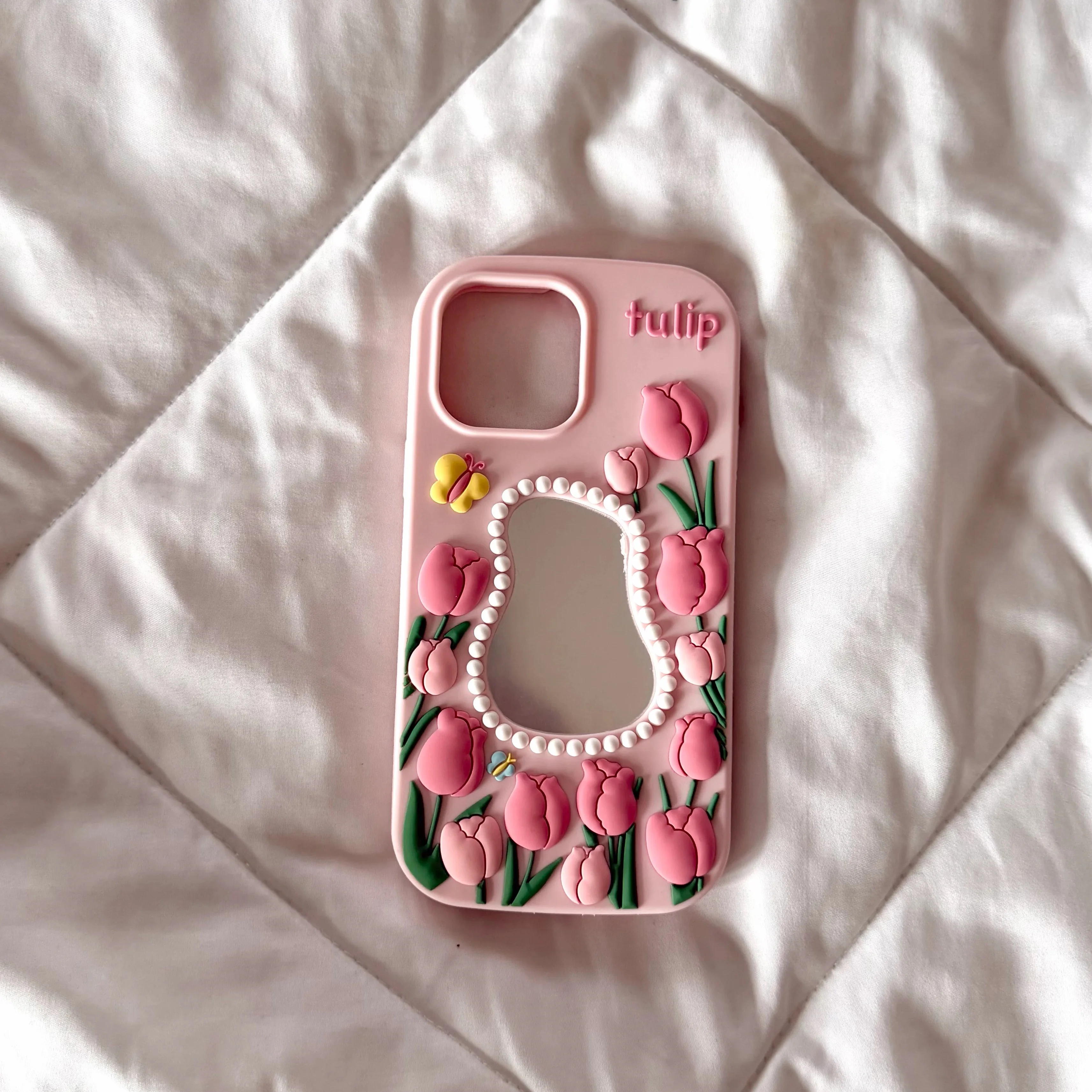 Tulip case with pearl mirror