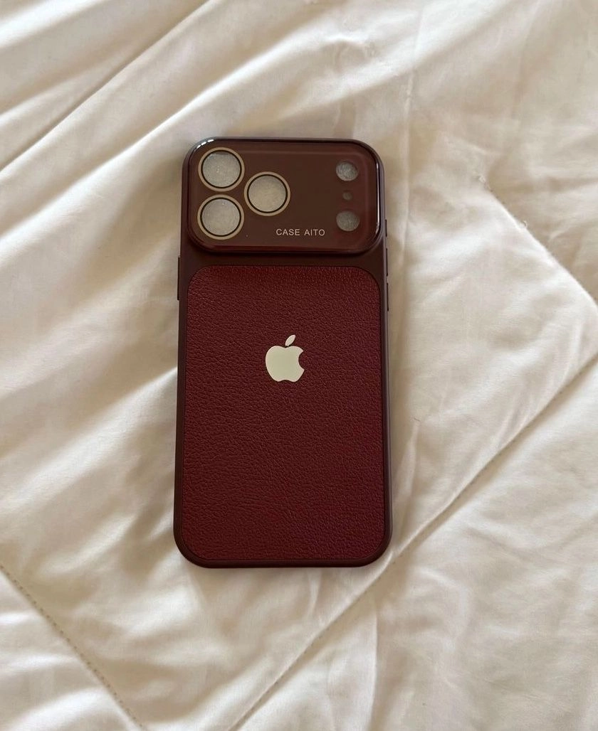 Wine red textured phone case