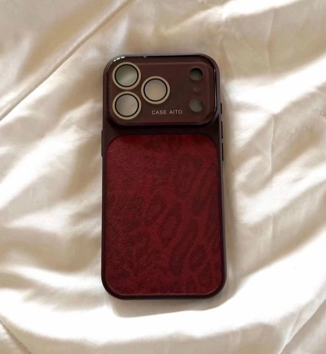 Luxe wine red leapord printed case