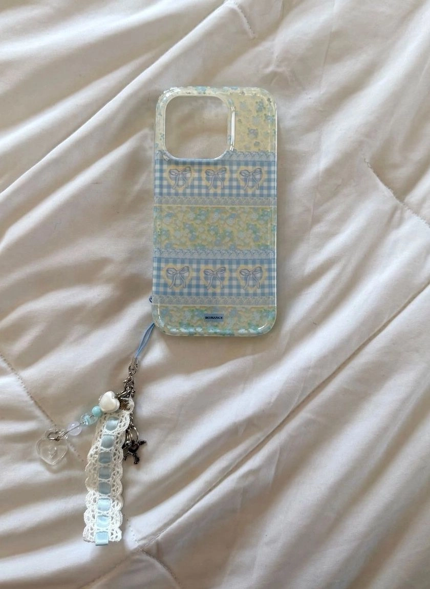 Pastel bow & floral case with lace charm 1