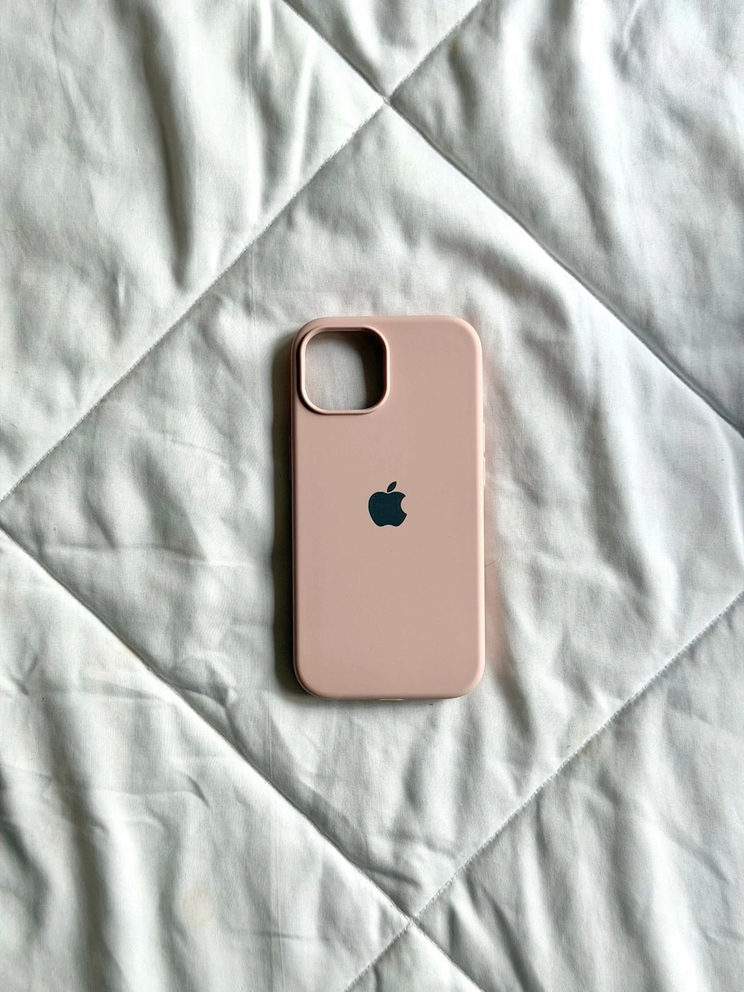 Dusty pink silicone case