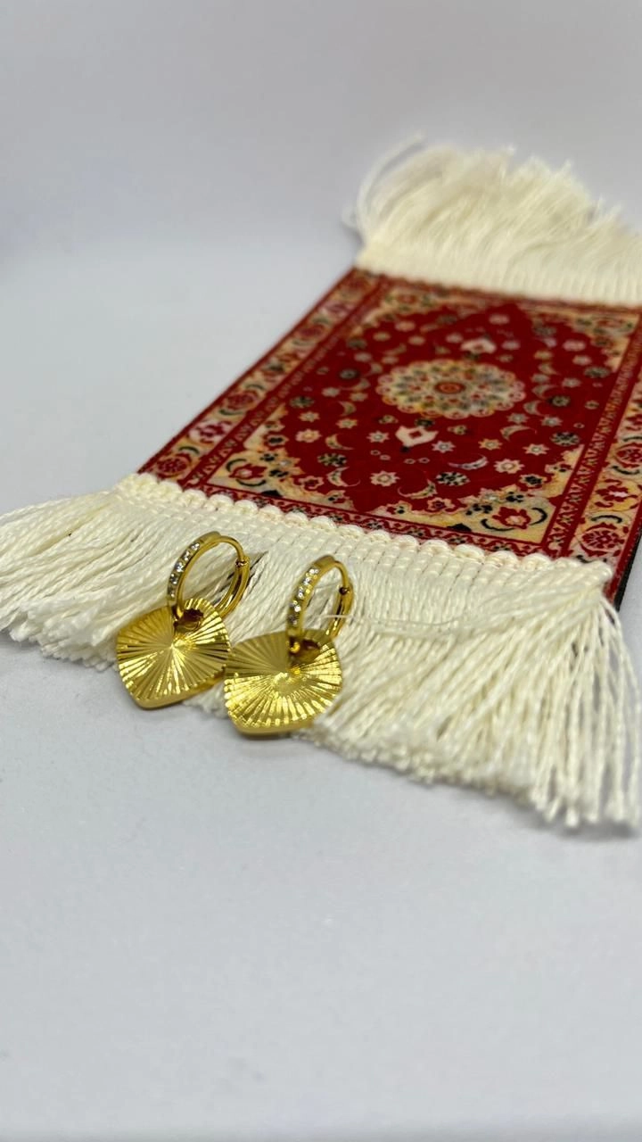 EH149113 Free shipping