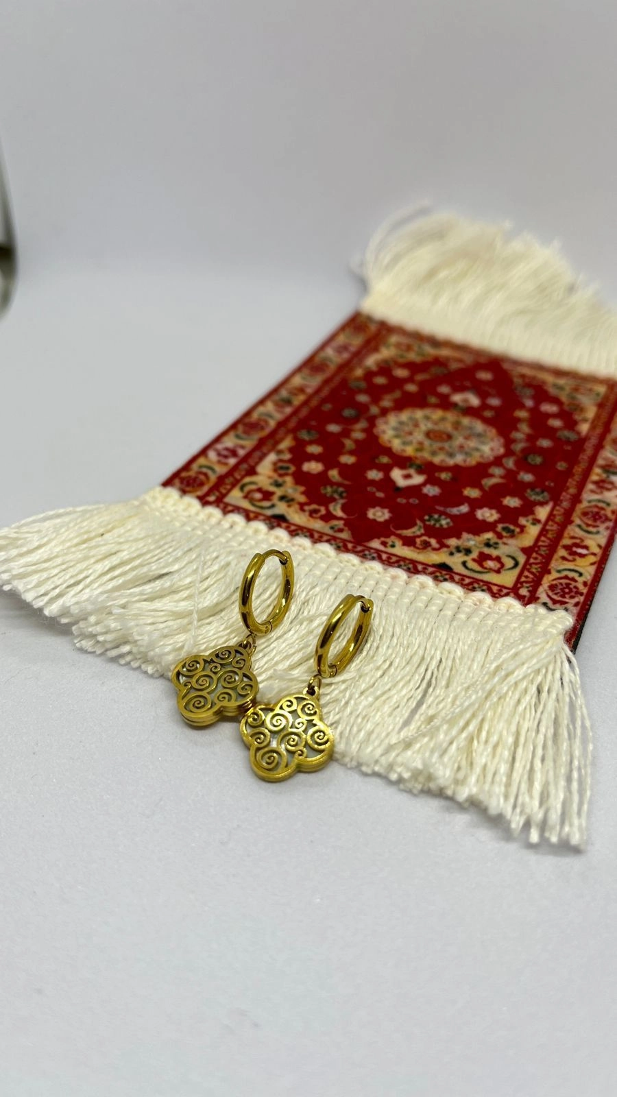 EH149115 Free shipping