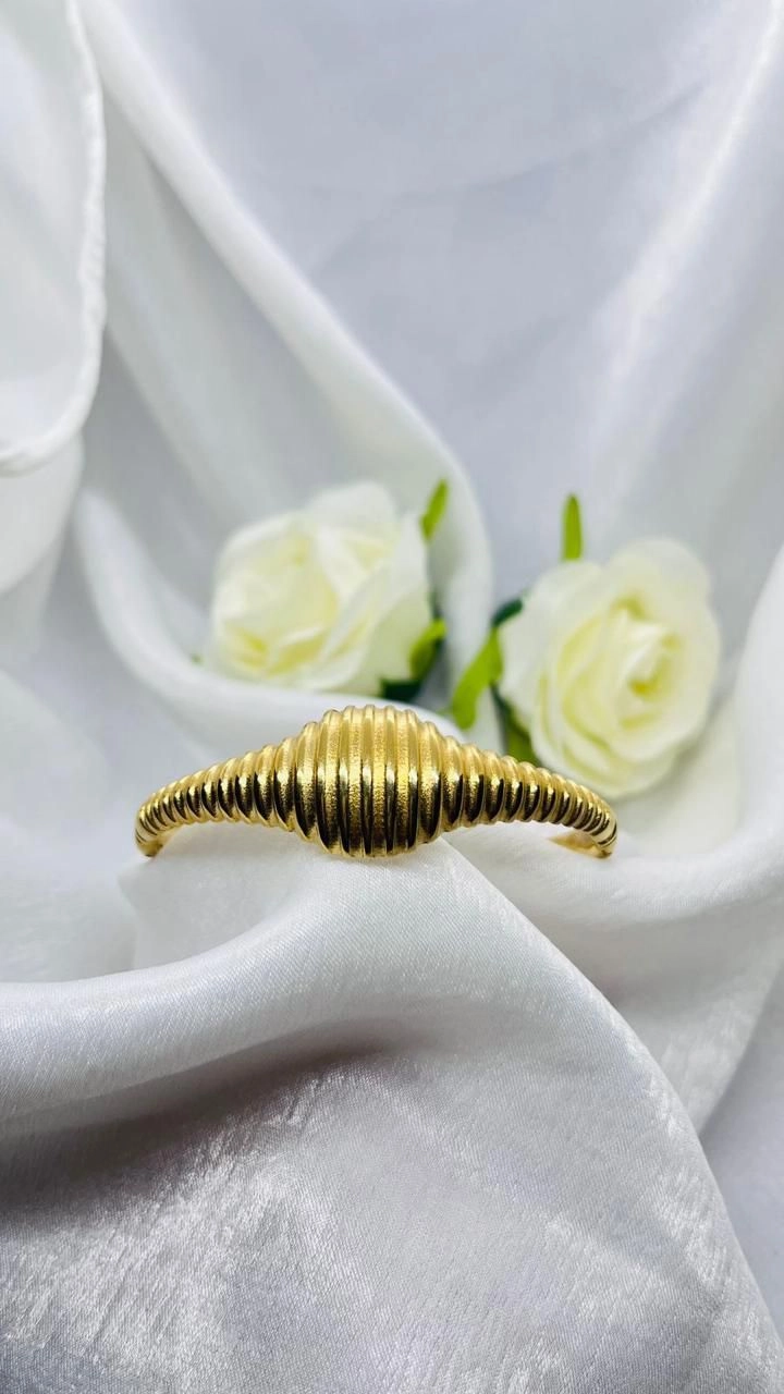 BA195299 Free shipping