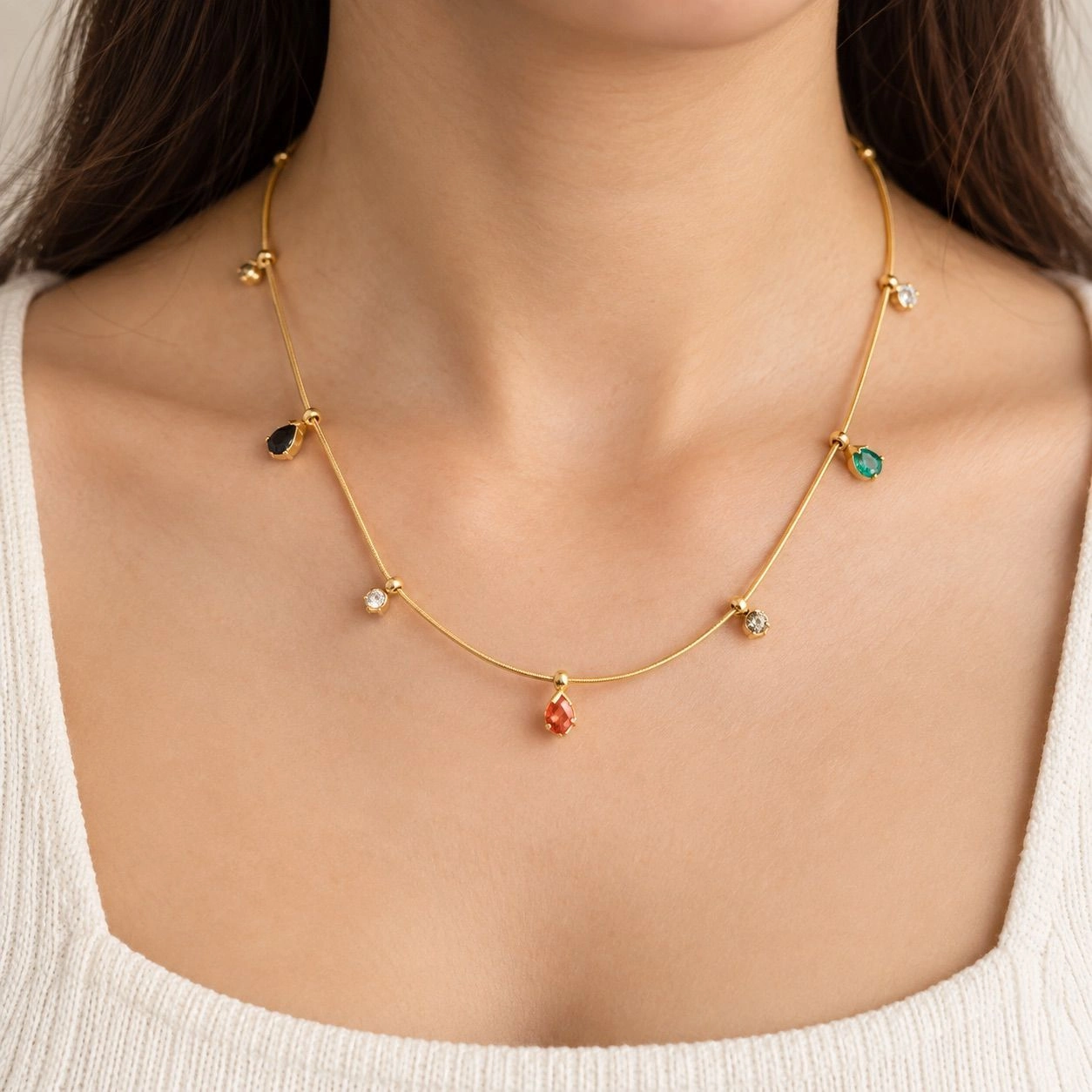 TEARDROP PENDANT NECKLACE 1
