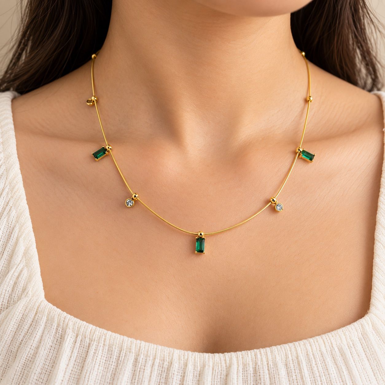 GREEN RECTANGLE & CRYSTAL CHARM NECKLACE 1