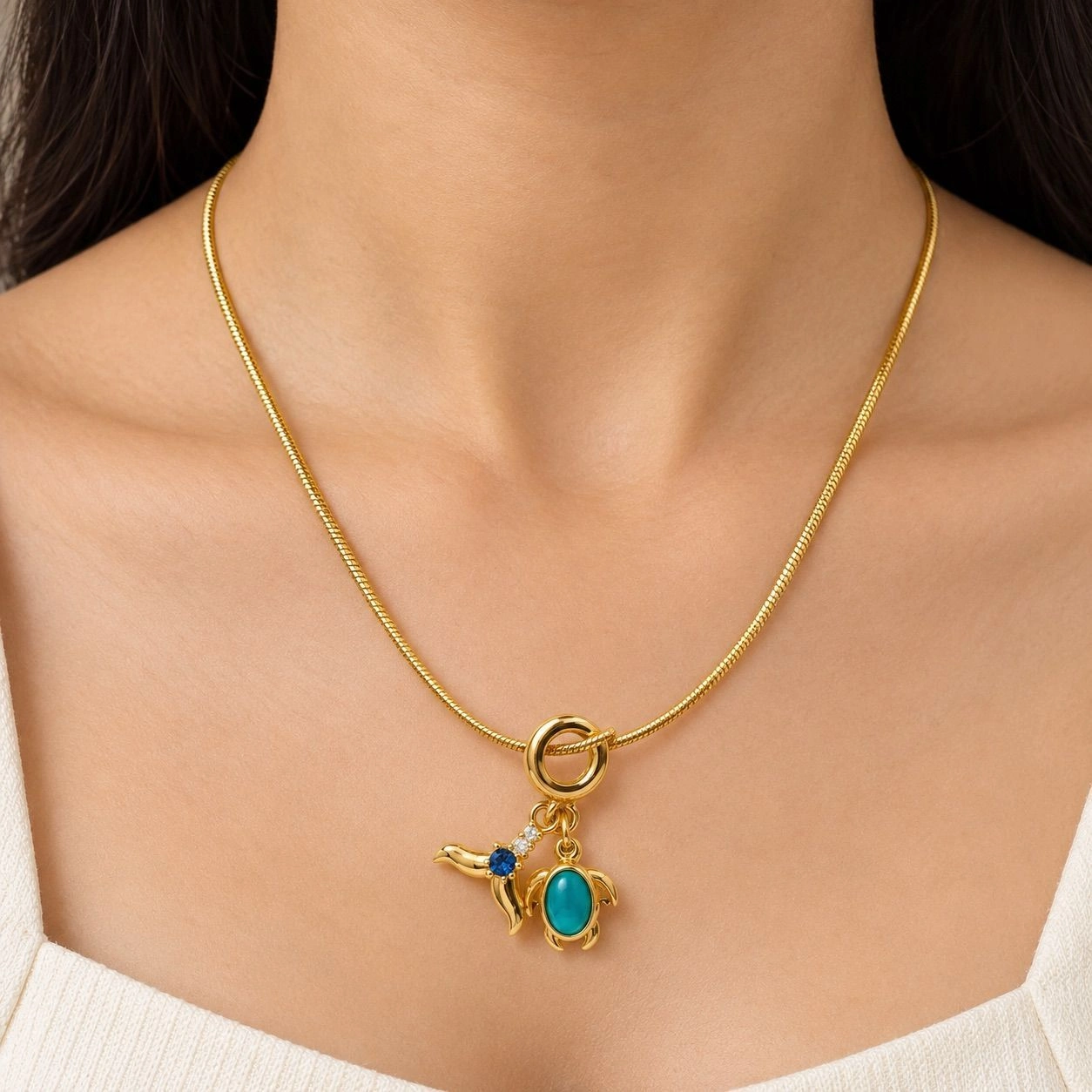 TURTLE CHARM NECKLACE 1