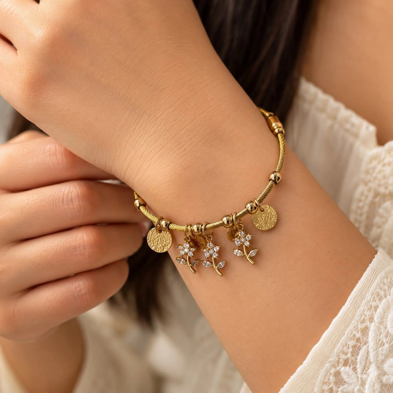 Floral bangle (2.4 regular size) 1