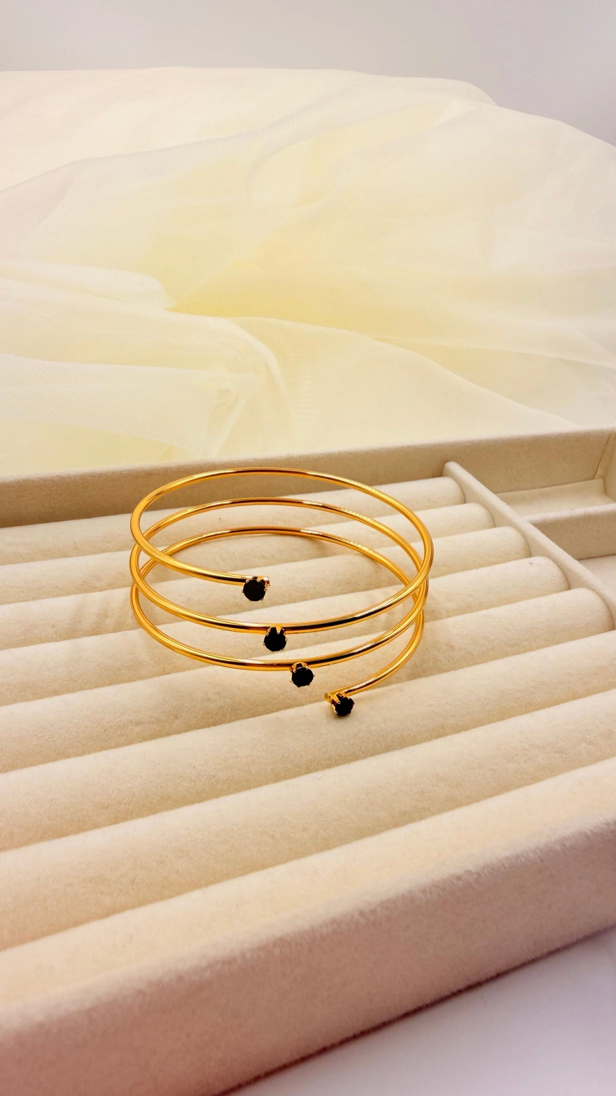 SPIRAL BANGLE (2.6 SIZE ) 2