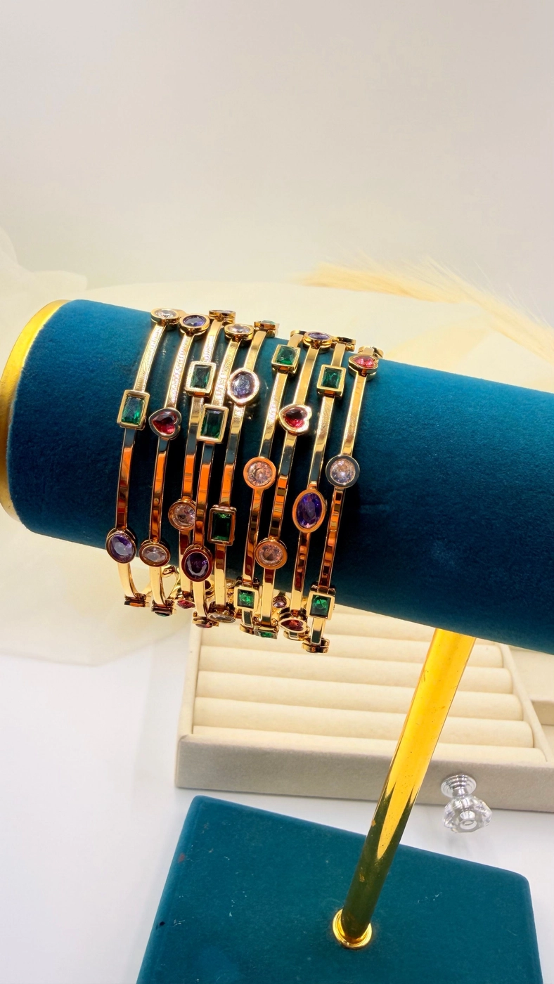 ROYAL GEMSTONE BANGLE 2
