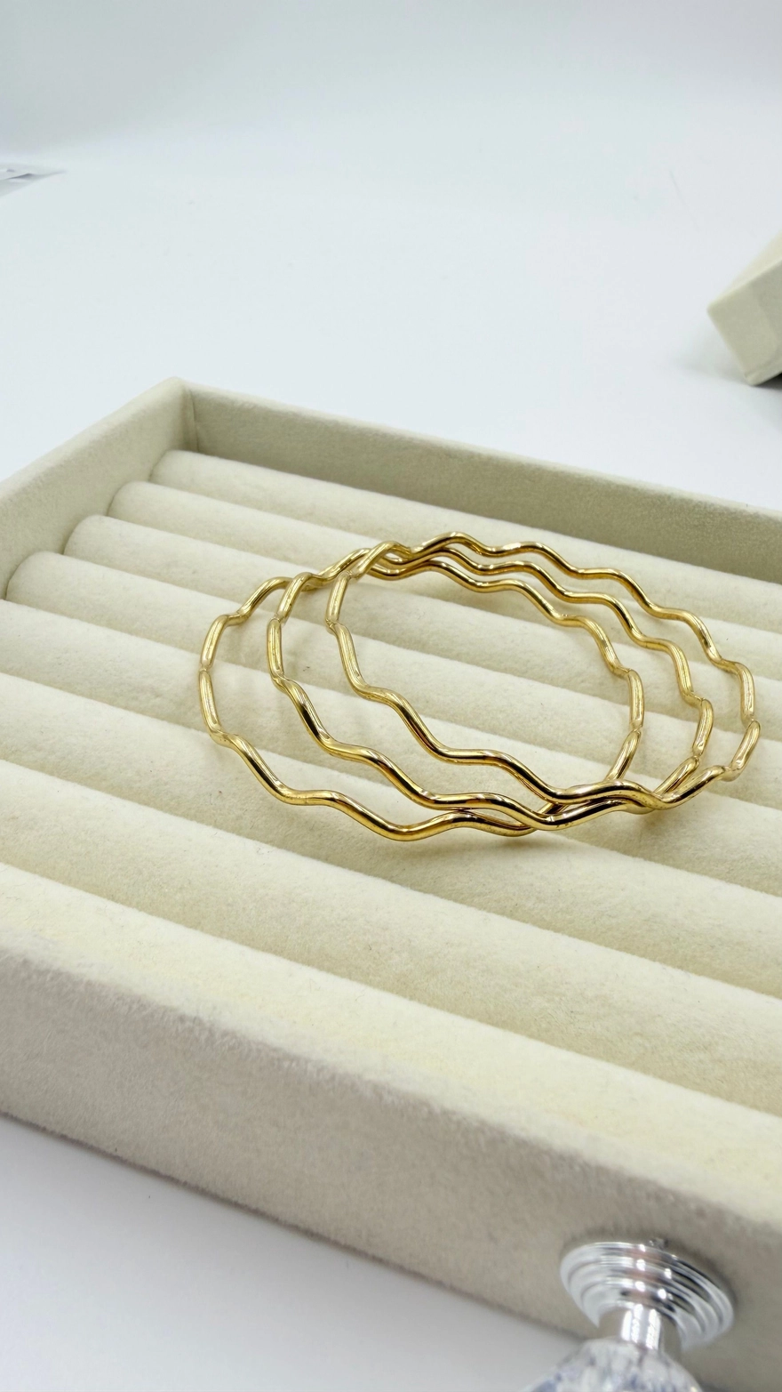 WAVY LUX GOLD BANGLE 3 PC 2