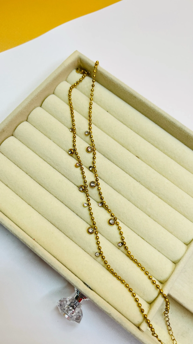 BEADED WHITE STONE ANKLET
