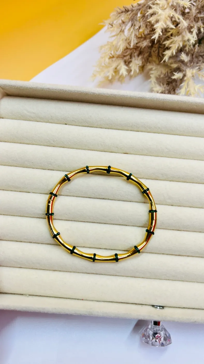 BAMBOO BANGLE GREEN STONE 1