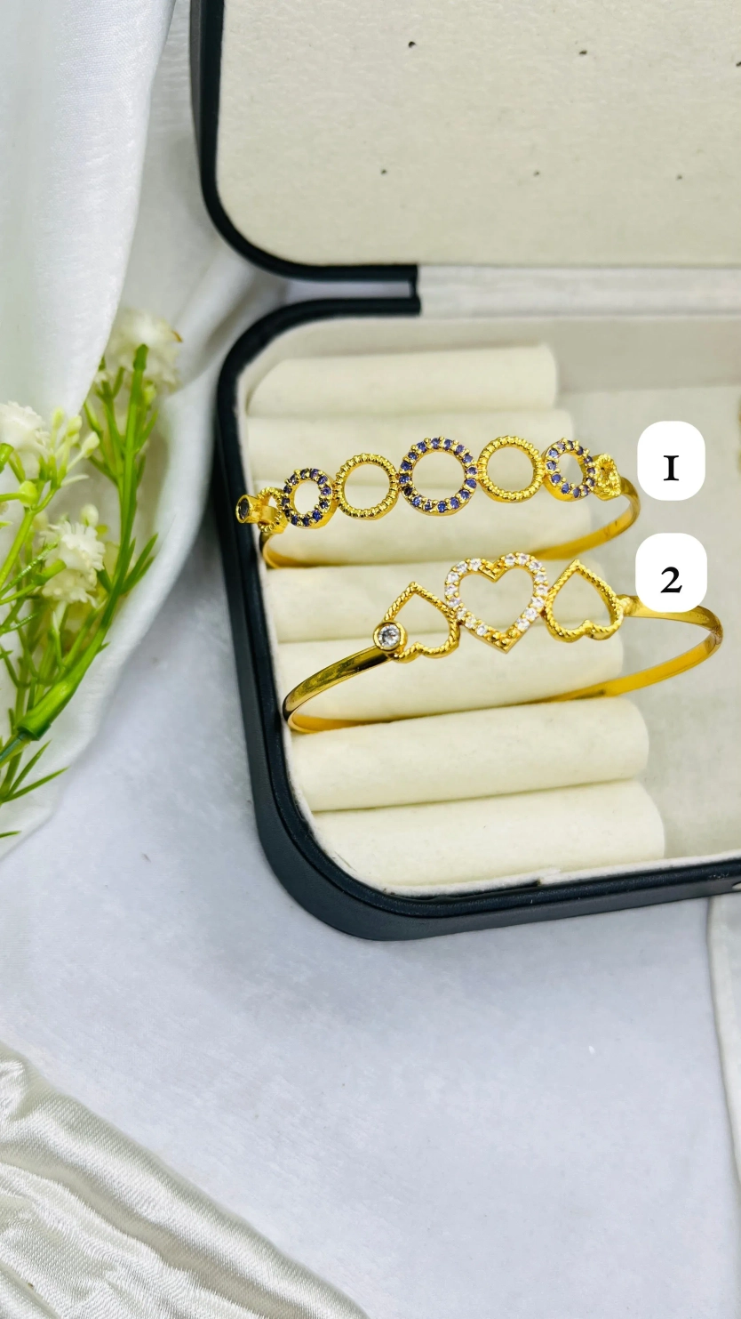 OPENABLE BANGLES