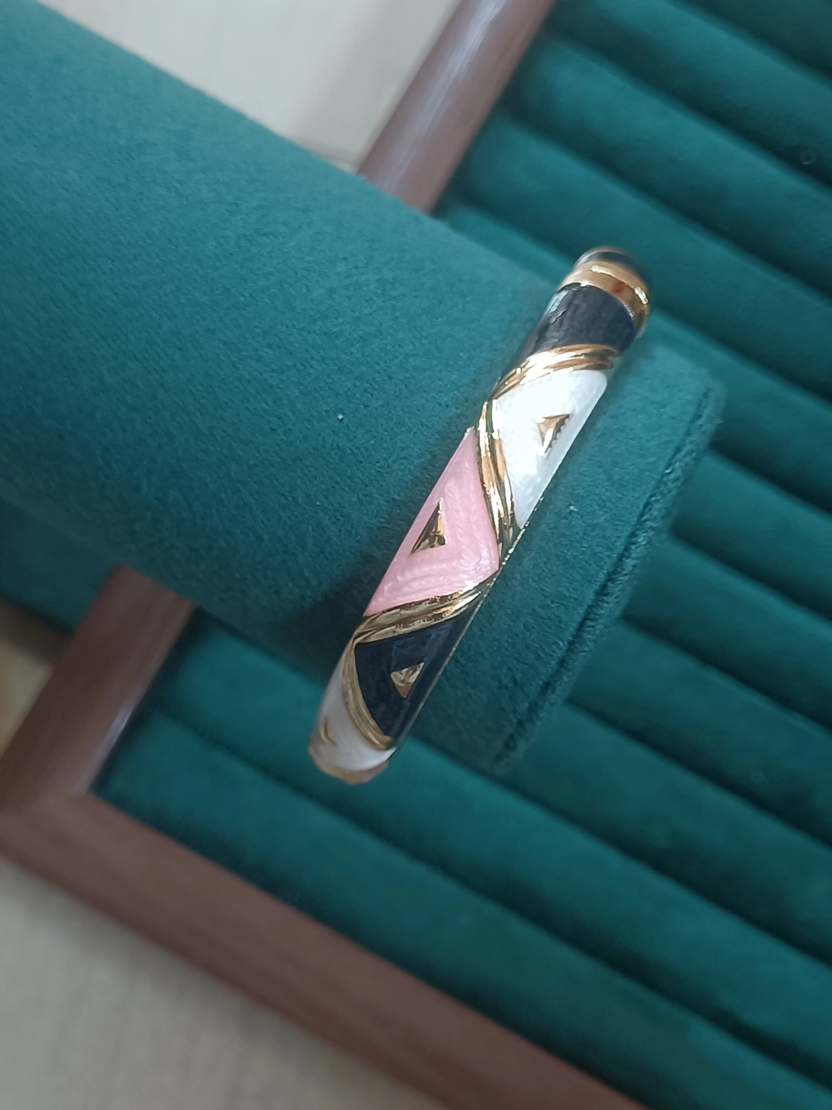 Meenakaari bangles