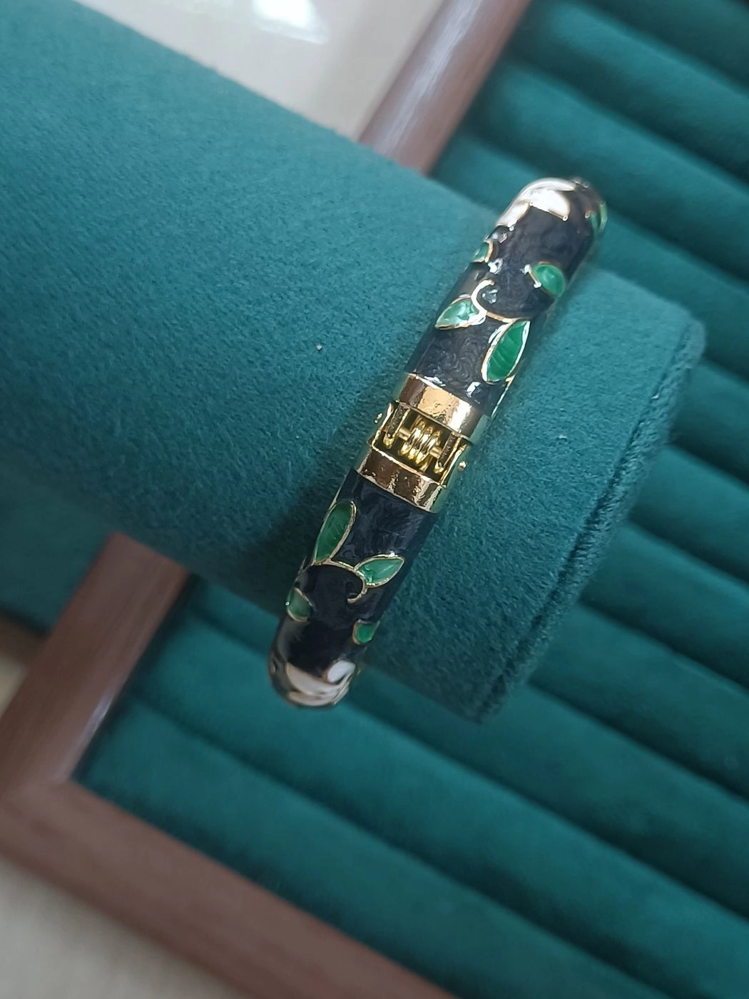Meenakaari bangles